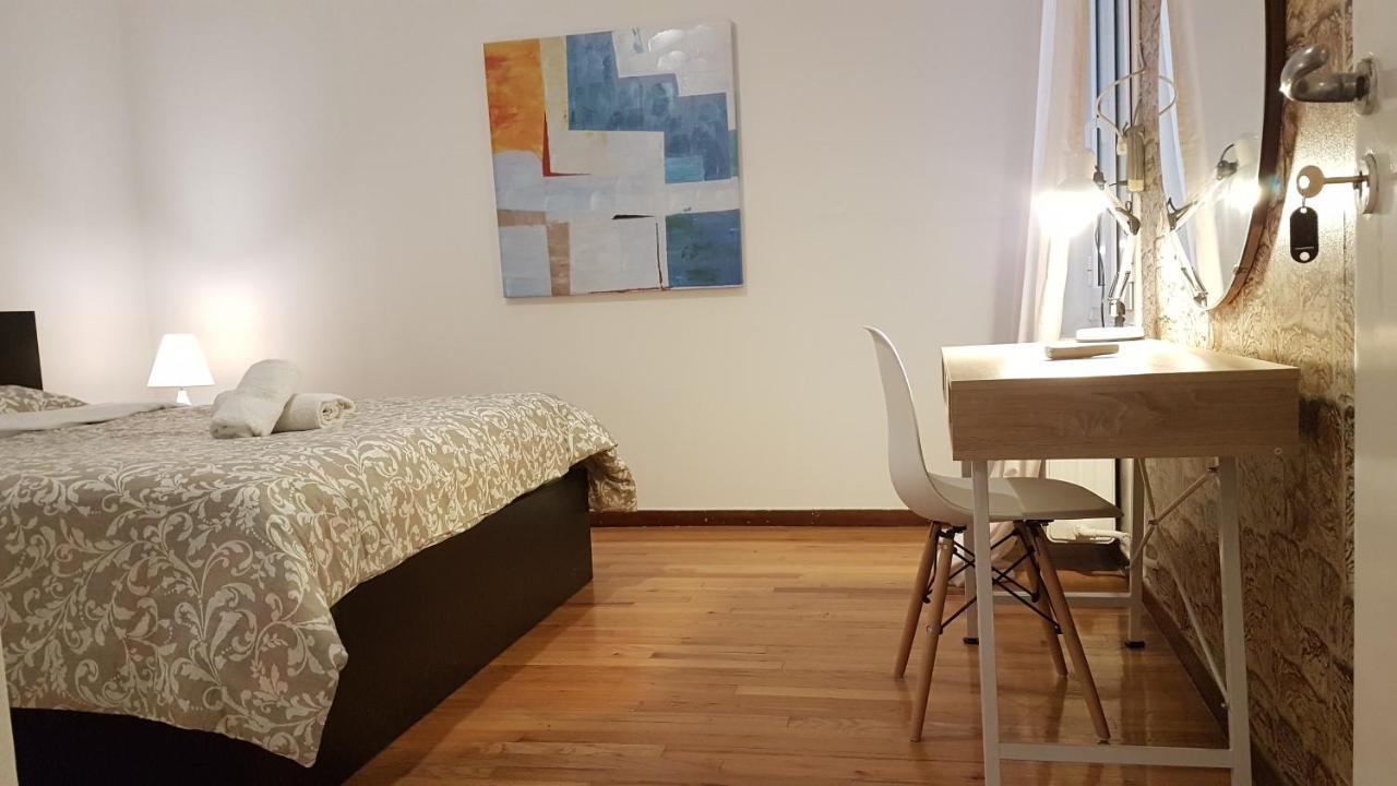 Teal Apartment - Athens Center, 4 Bd, 2 Bath Exterior photo